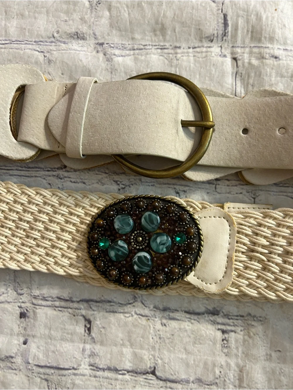 GENUINE LEATHER WITH FAUX BACK CHUNKY BEIGE WIDE AND JEWEL BUCKLE WOVEN BELTS